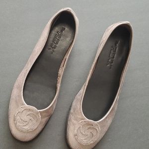 The Flexx 8.5 womens shoe